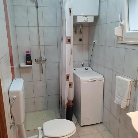 Slava Apartment *